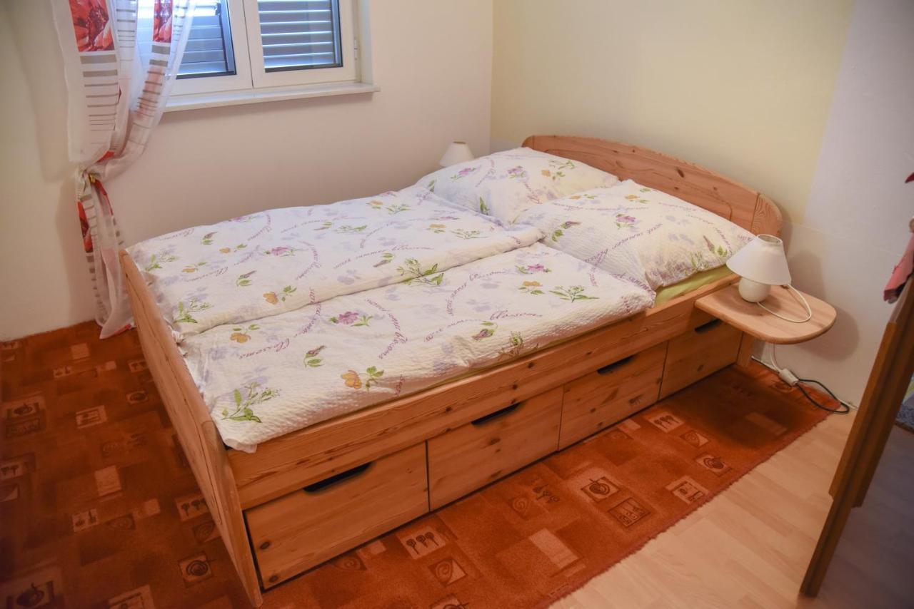 Apartments Haus Hagen 希贝尼克 外观 照片