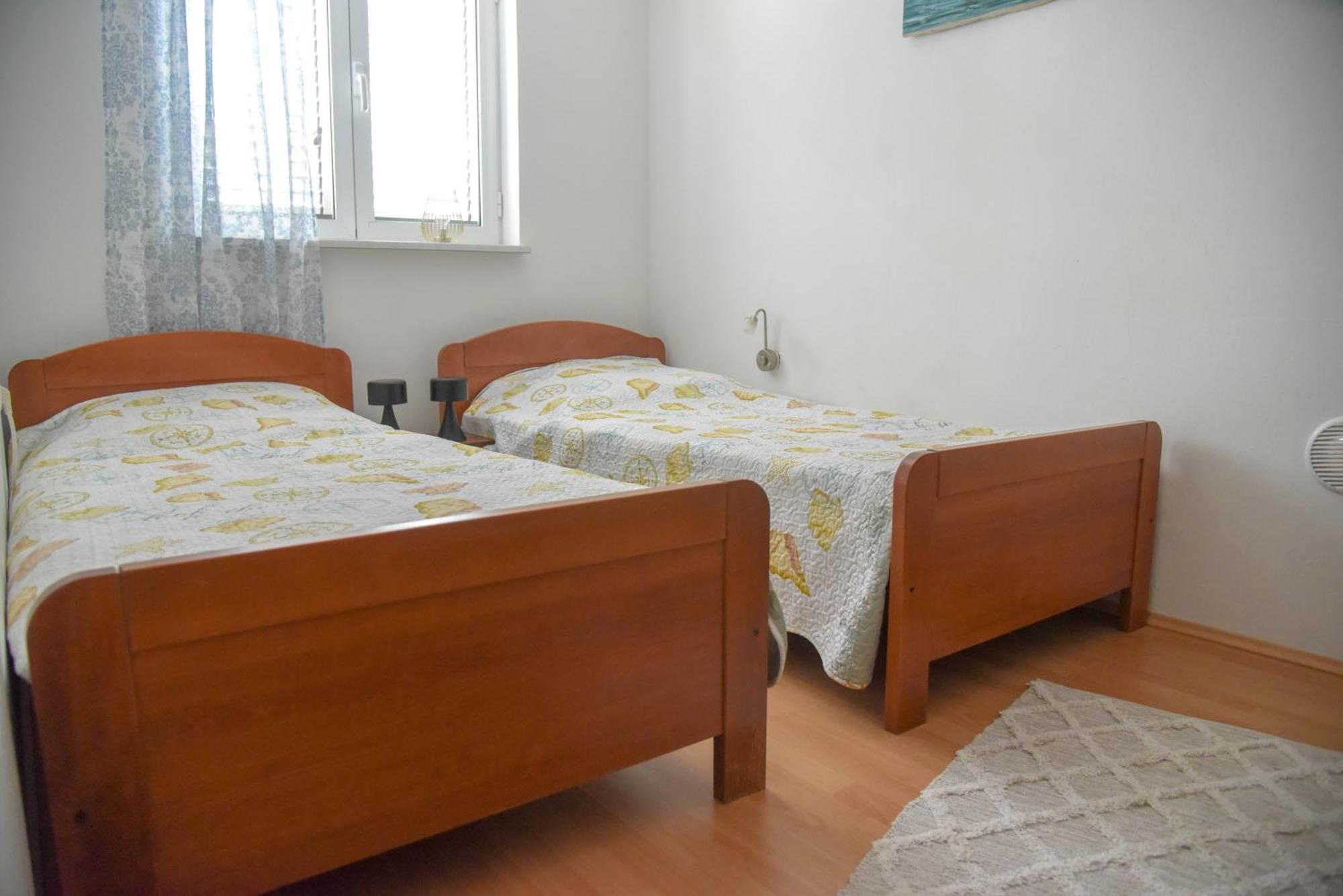 Apartments Haus Hagen 希贝尼克 外观 照片