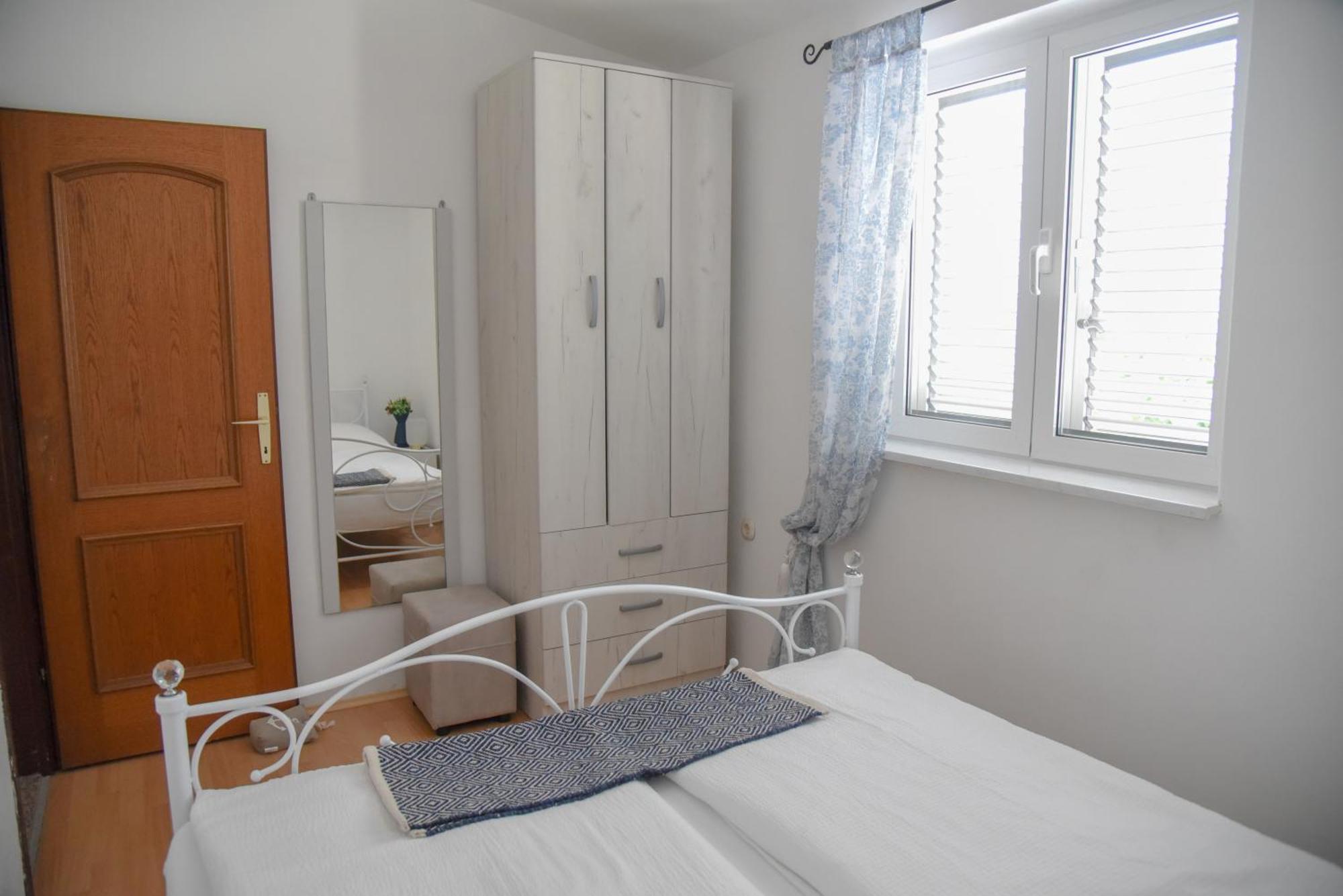 Apartments Haus Hagen 希贝尼克 外观 照片
